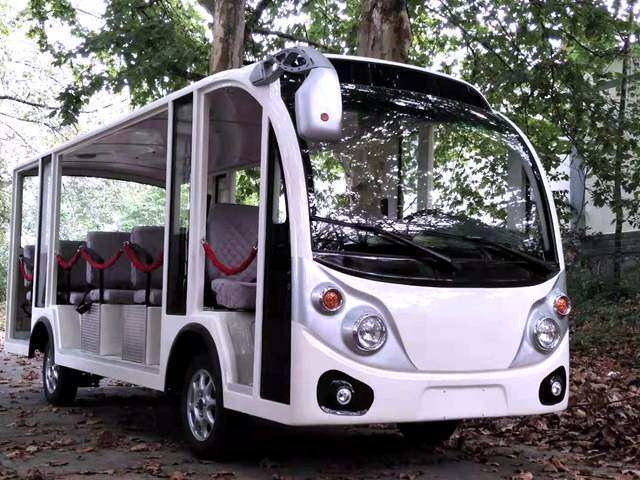 14座燃油觀光車 14座燃油觀光車