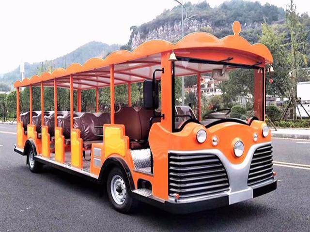 23座燃油觀光車-大叮當款 23座燃油觀光車-大叮當款