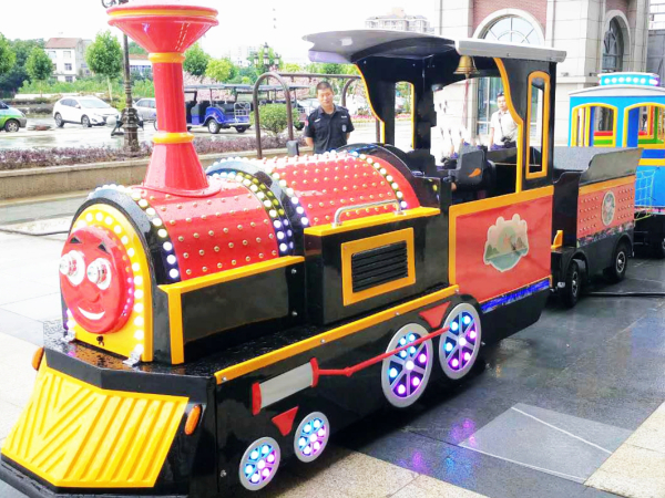 游樂無軌小火車 游樂無軌小火車