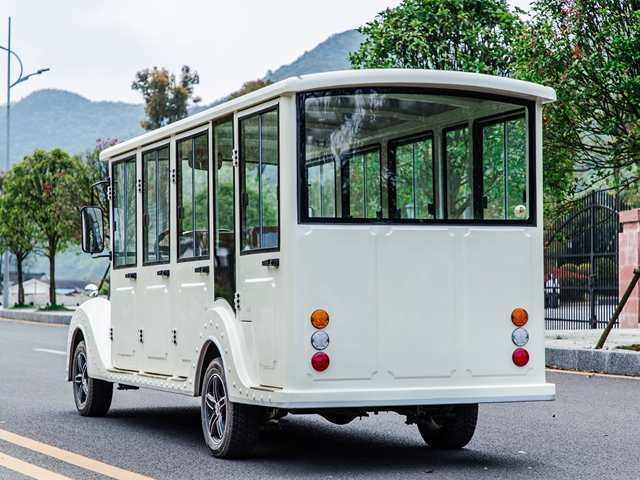 11座全封閉電動老爺車-寶馬款 11座全封閉電動老爺車-寶馬款