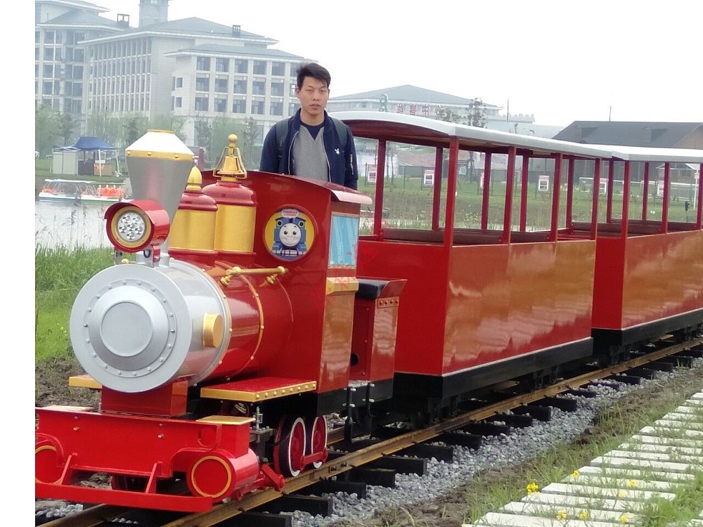 36座小火車 36座小火車